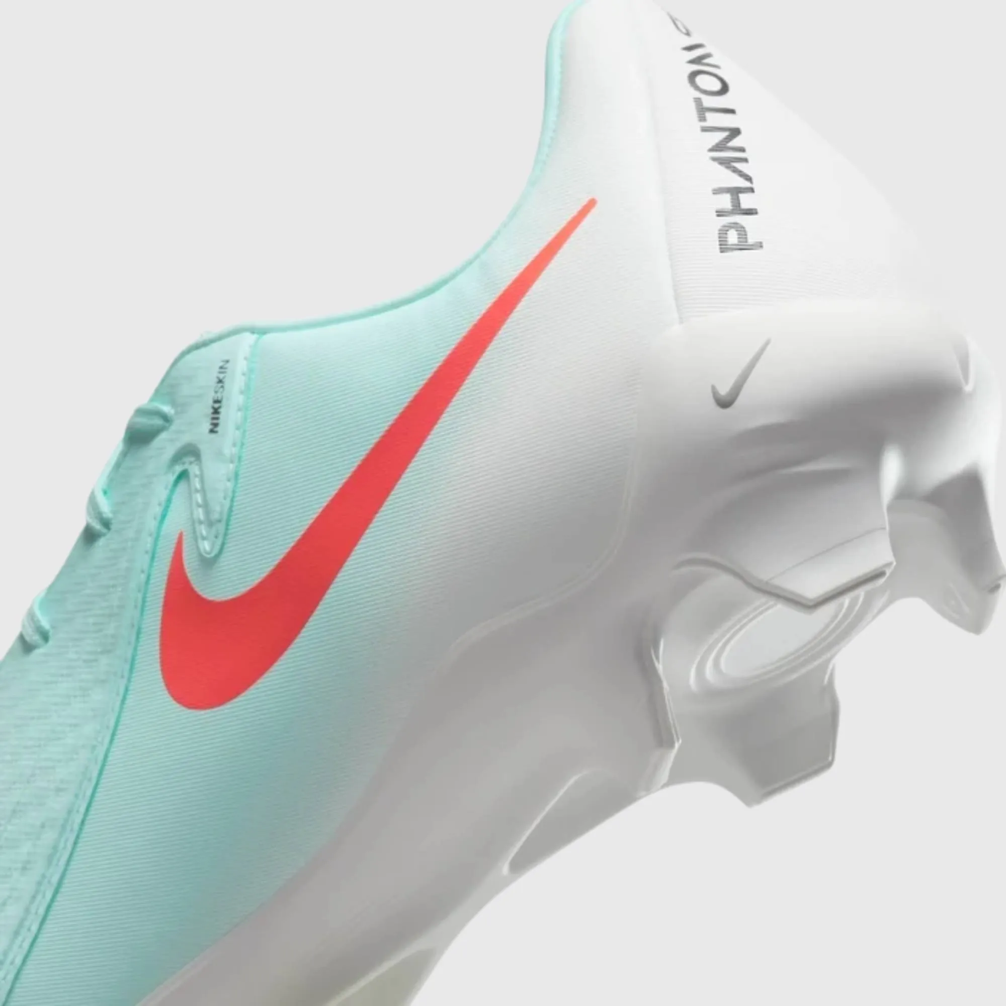 NIKE PHANTOM GX II ACADEMY FG/MG