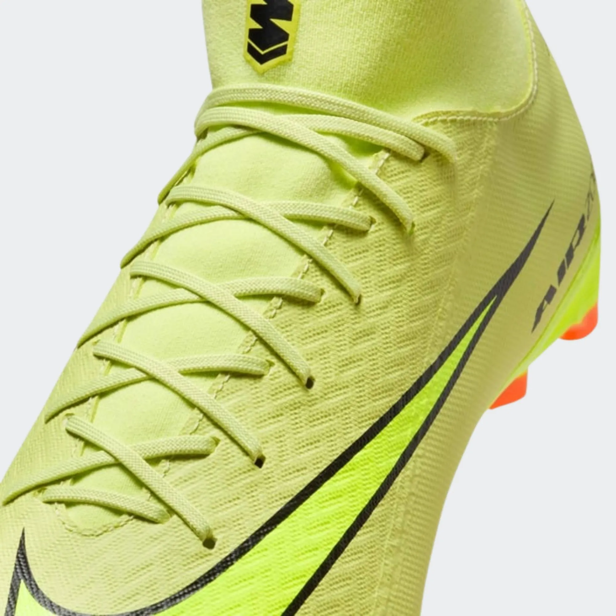 NIKE ZOOM SUPERFLY 10 ACADEMY FG/MG