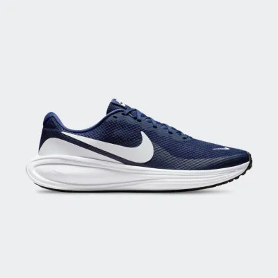 NIKE REVOLUTION 8