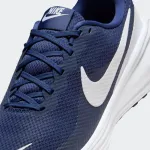 NIKE REVOLUTION 8