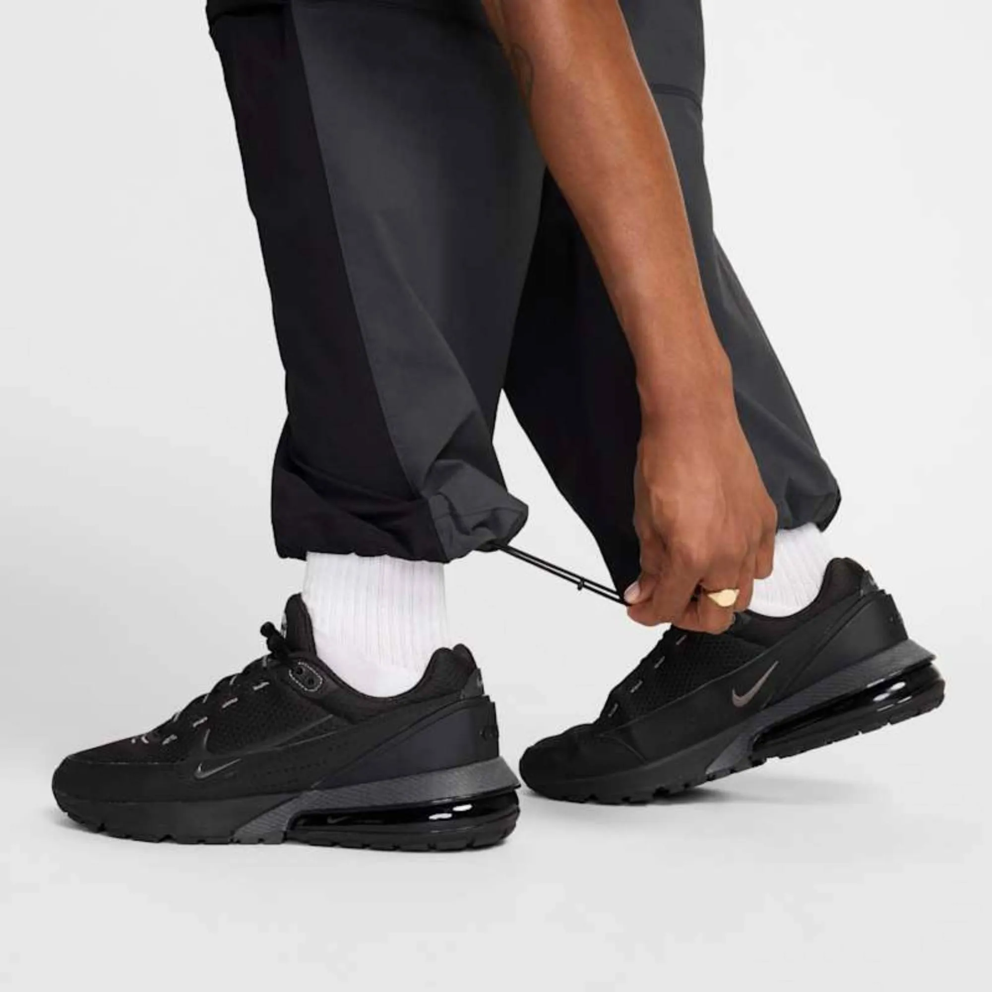 NIKE MENS TECH WOVEN PANT