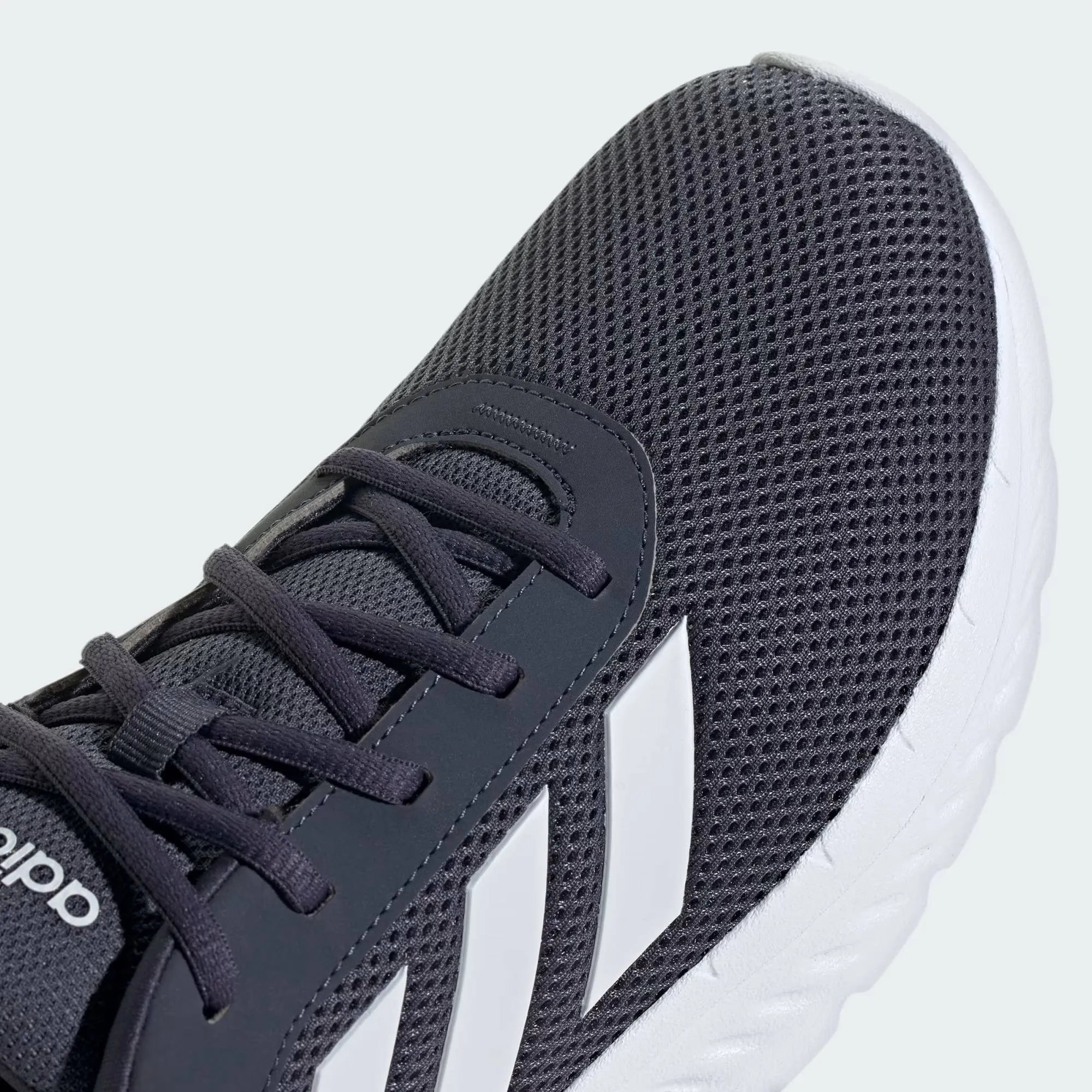 ADIDAS CLOUDFOAM COMFY