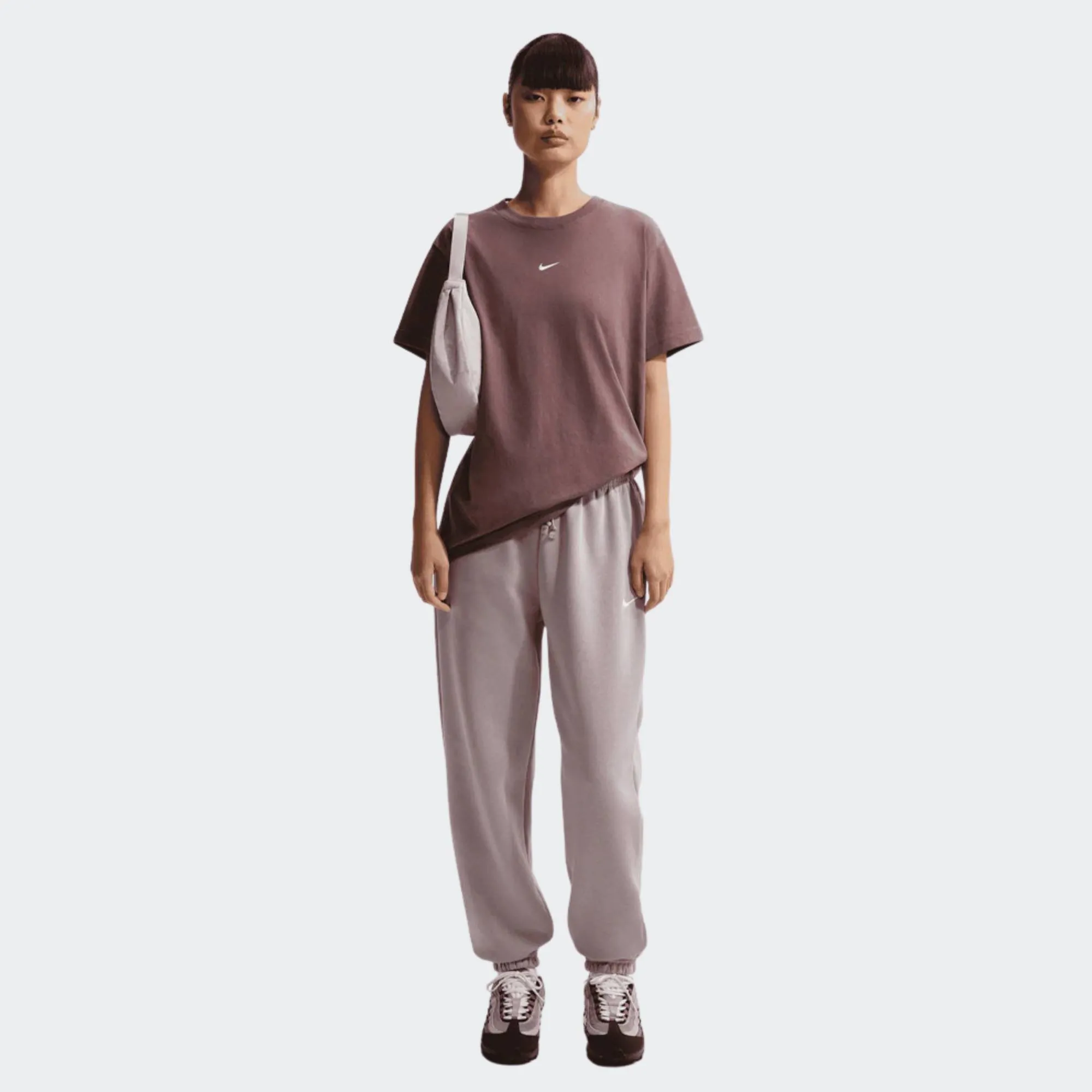 NIKE WOMENS NSW CLASSIC TEE