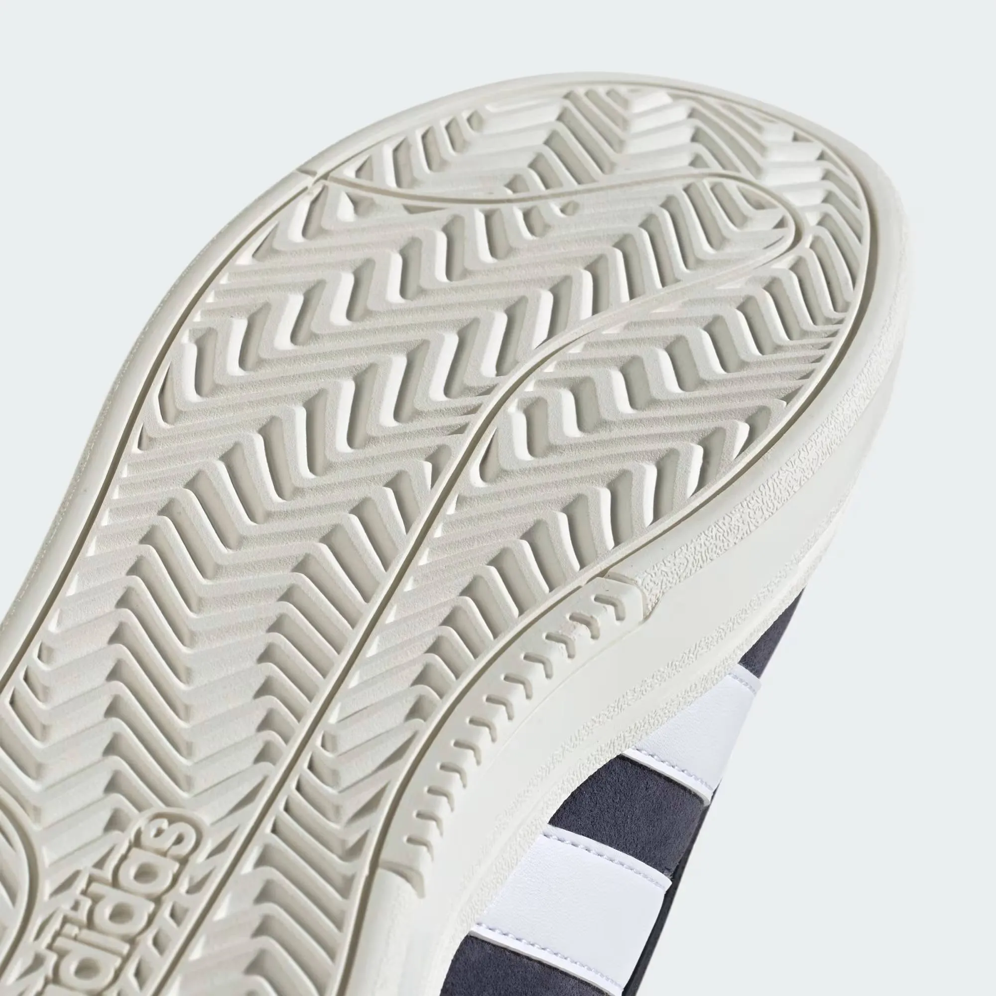ADIDAS GRANDCOURT ALPHA 00S