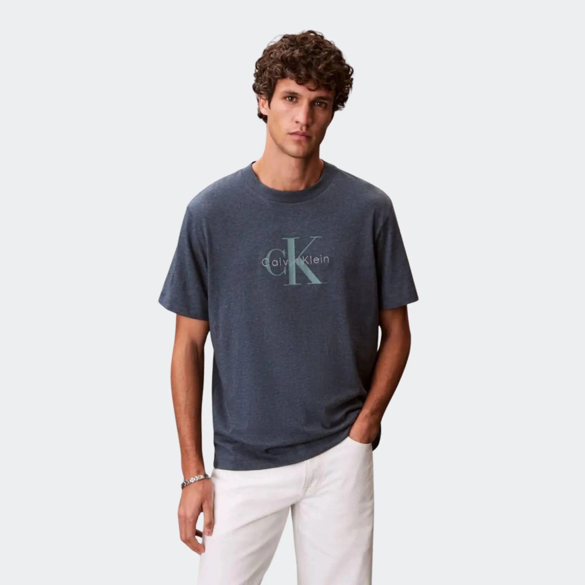 CALVIN KLEIN HERO MONOLOGO TEE