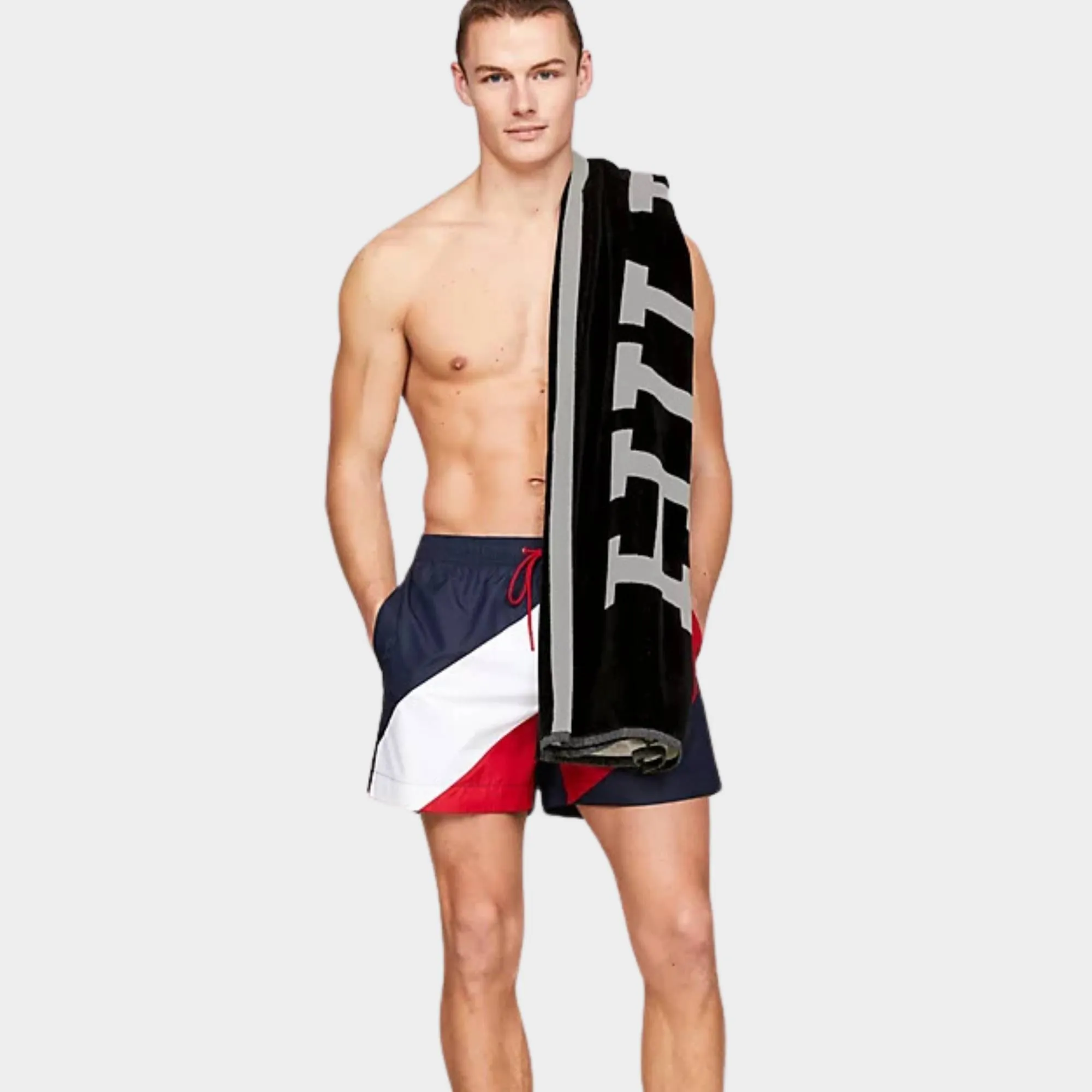 TOMMY TOWEL