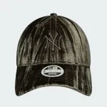 NEW ERA WOMENS VELOUR 9TWENTY NEW YORK YANKEES