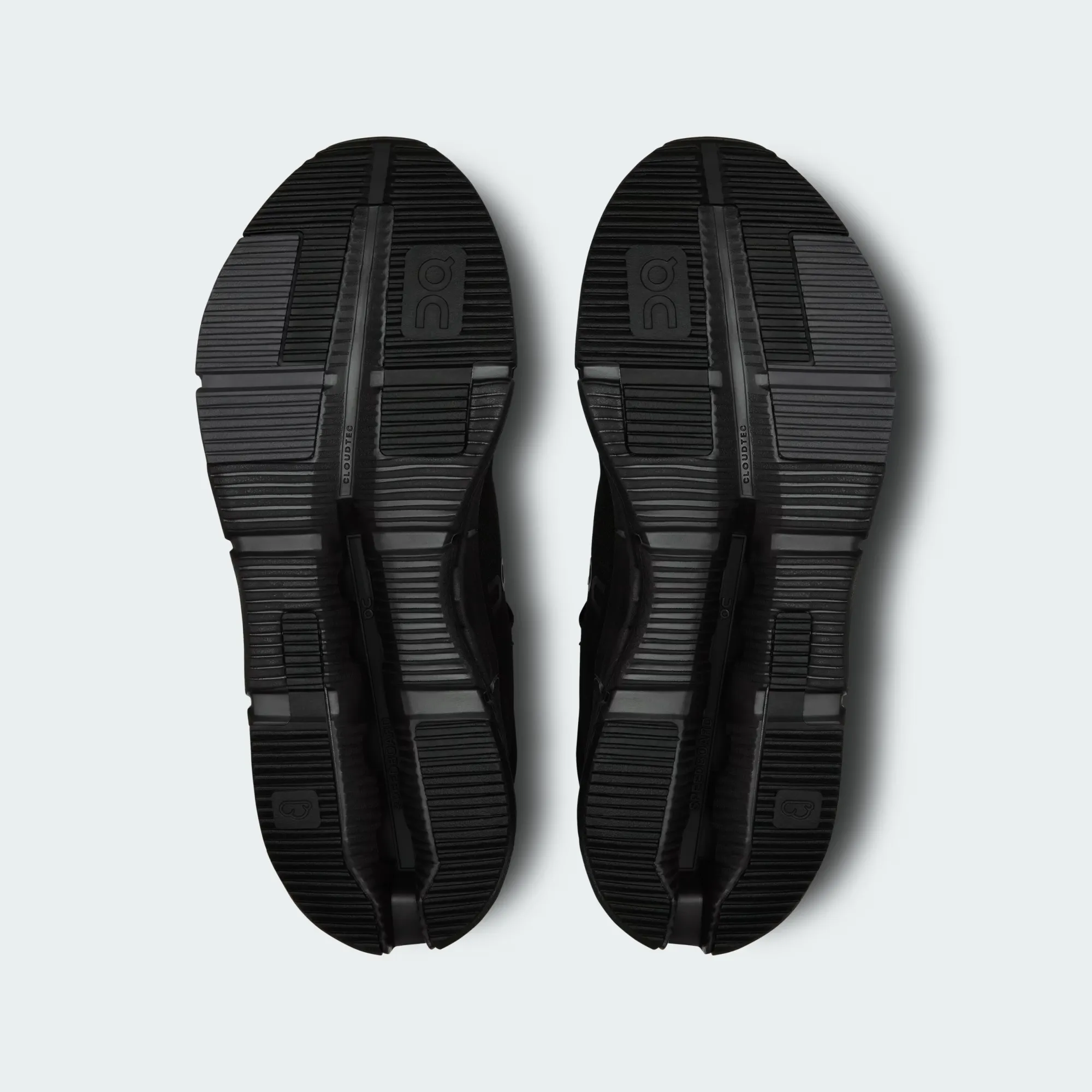 ON CLOUDNOVA 2 MENS