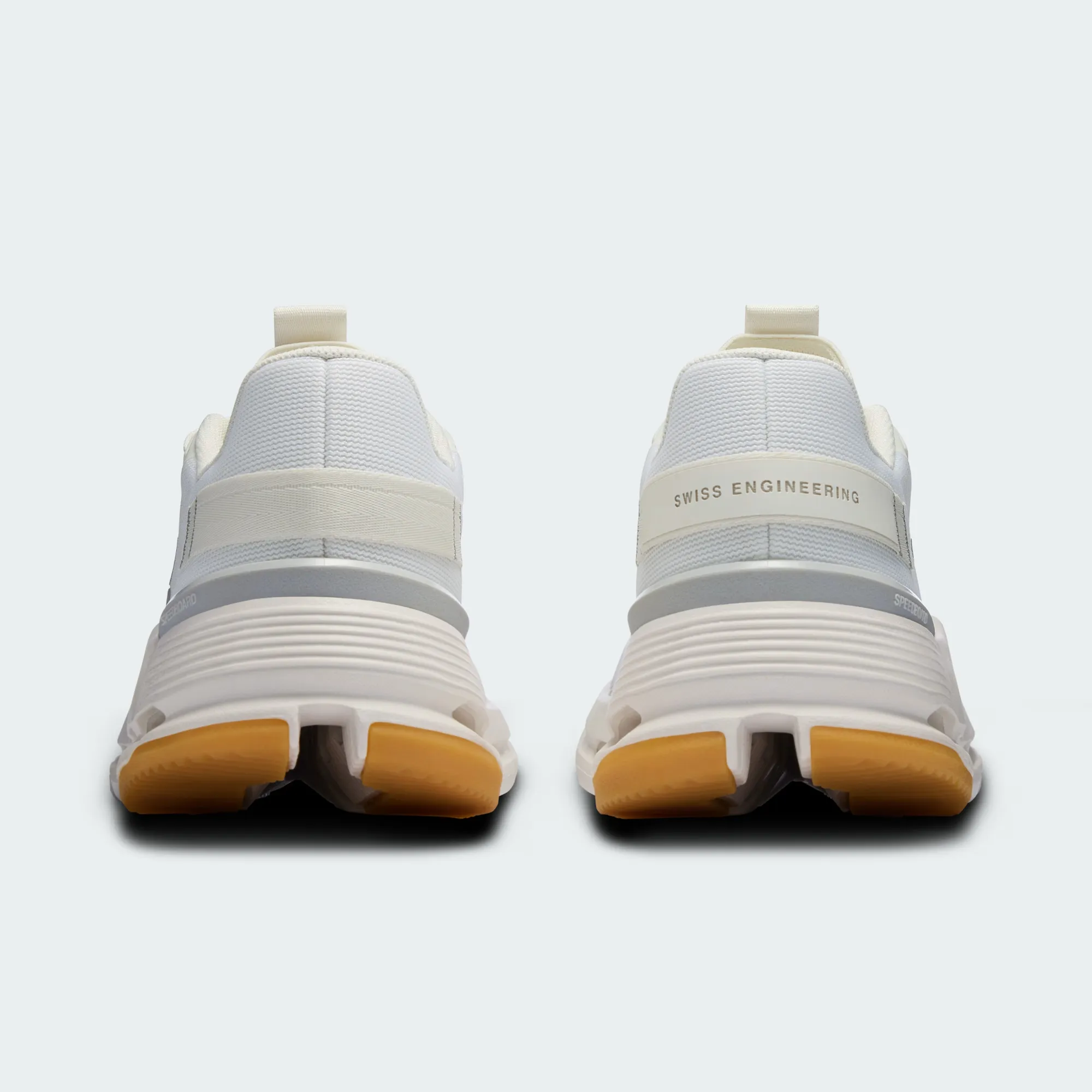 ON CLOUDNOVA FORM 2 WOMENS
