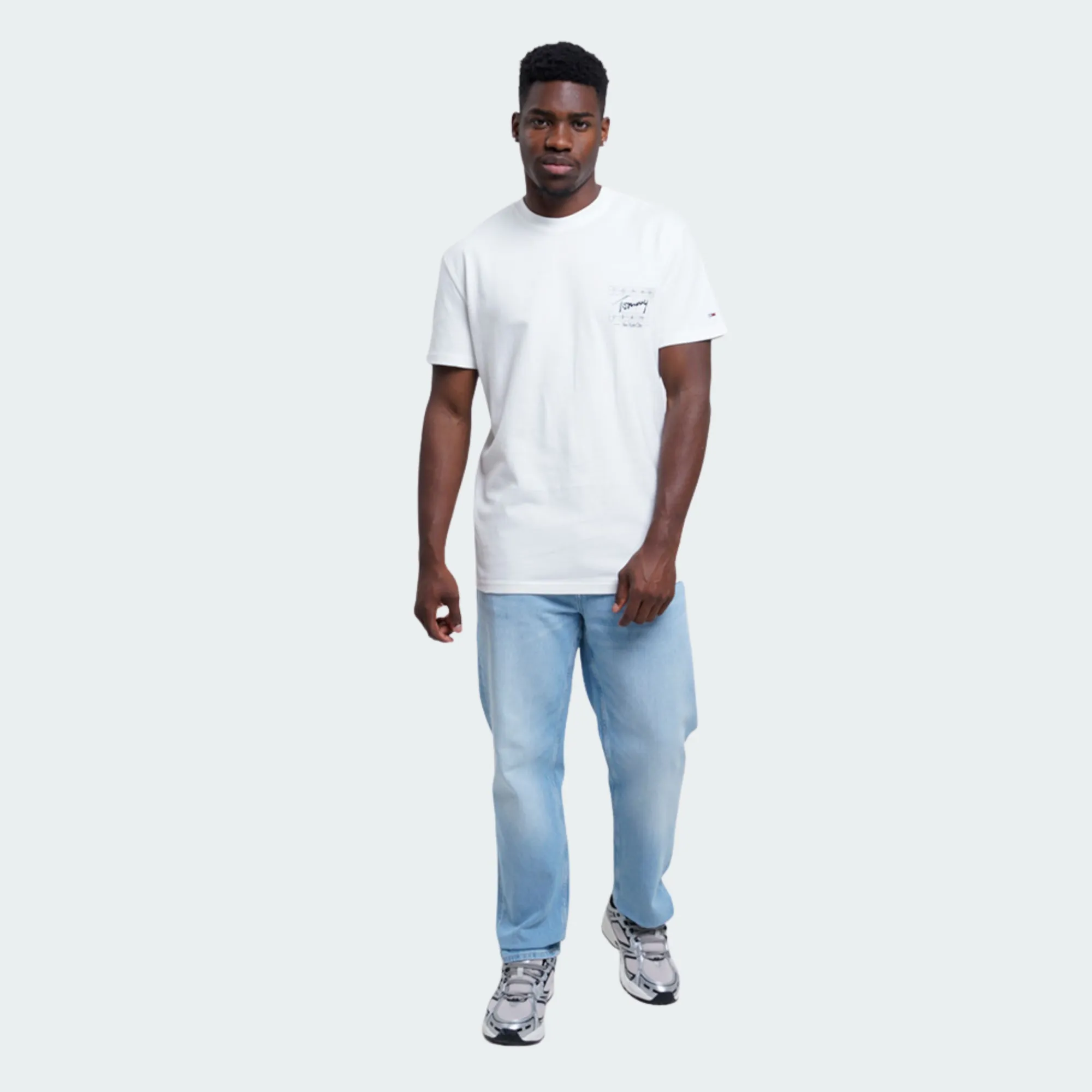 TOMMY JEANS MENS REGULAR SIGN FLAG TEE