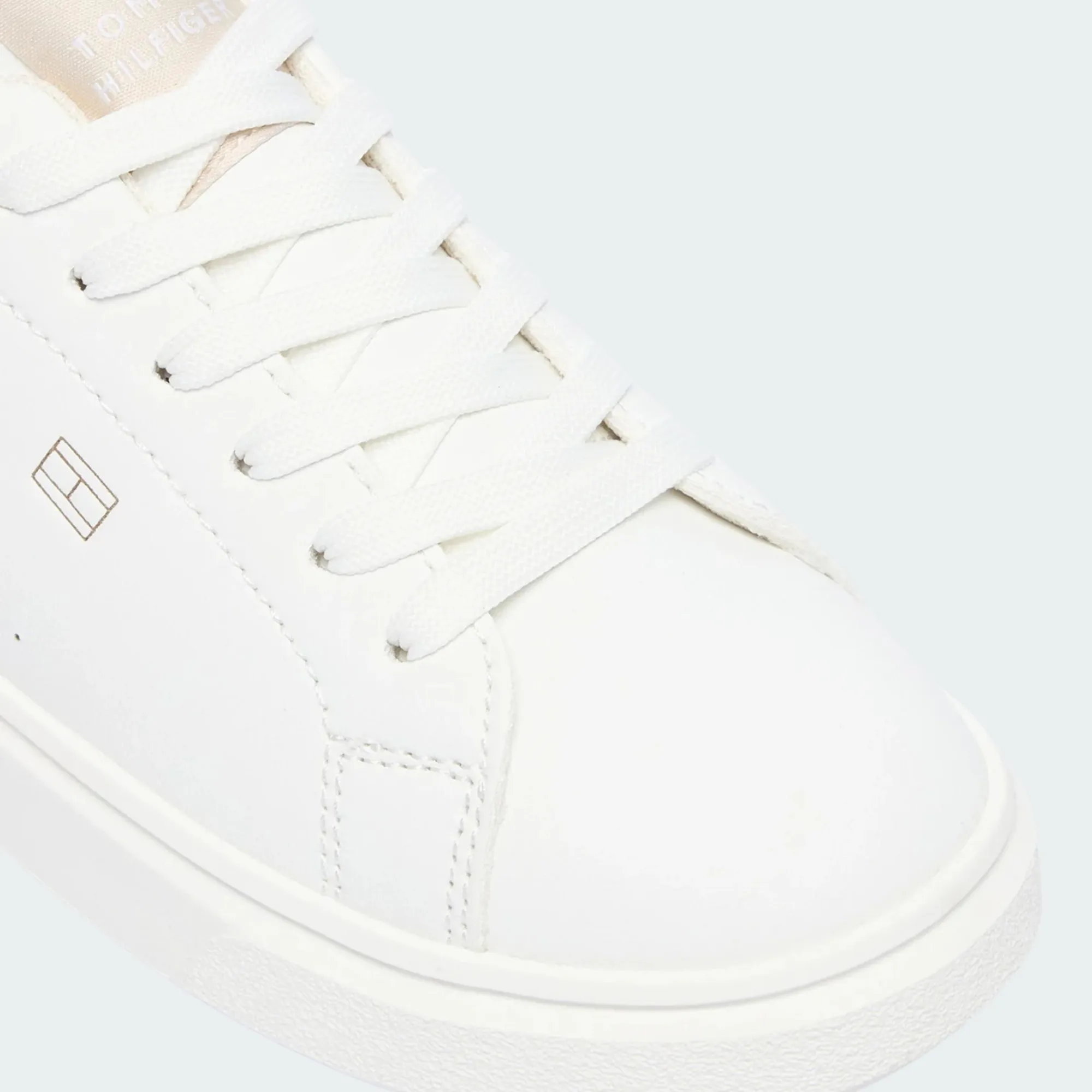 TOMMY HILFIGER LOW CUT LACE-UP SNEAKER