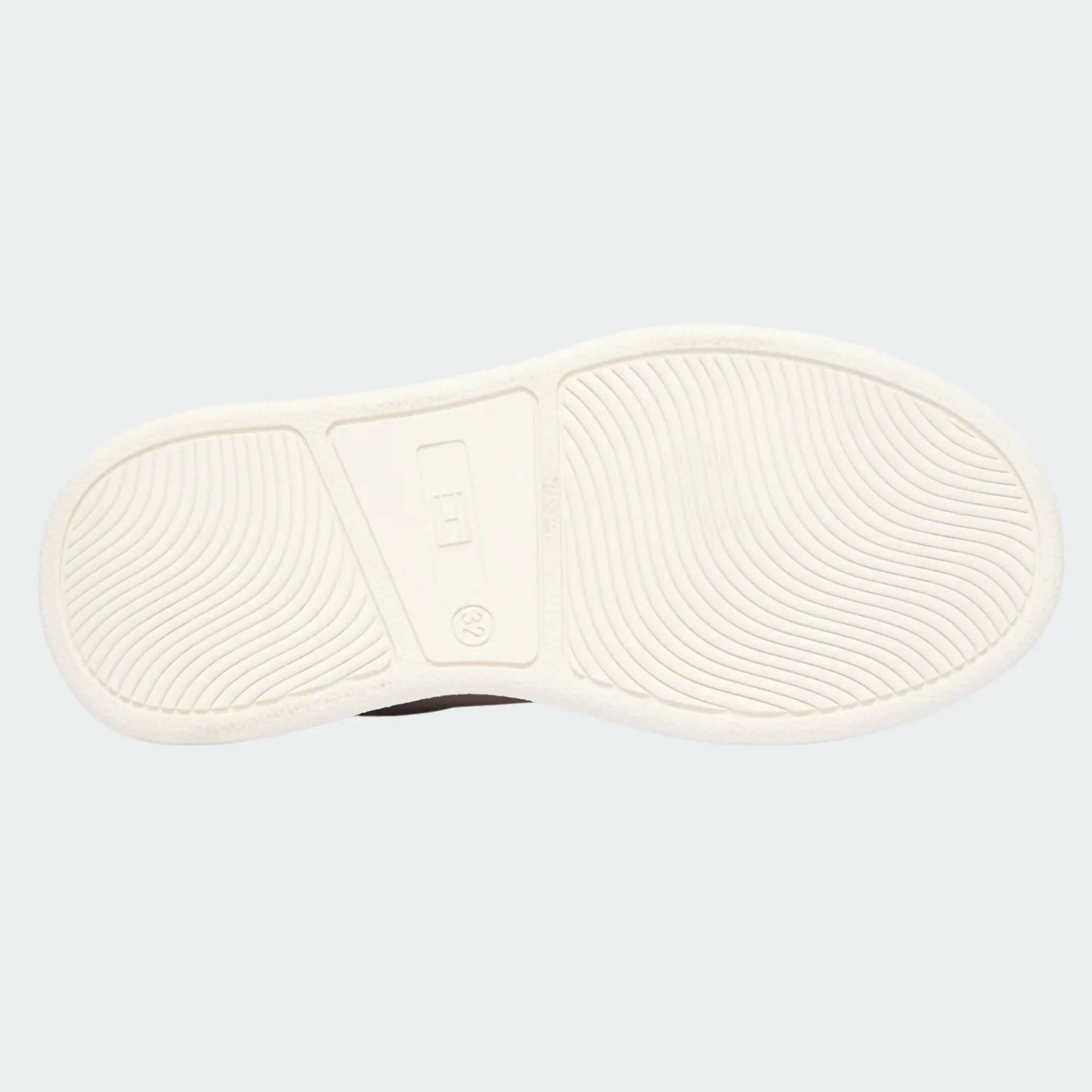 TOMMY HILFIGER LOW CUT LACE-UP SNEAKER