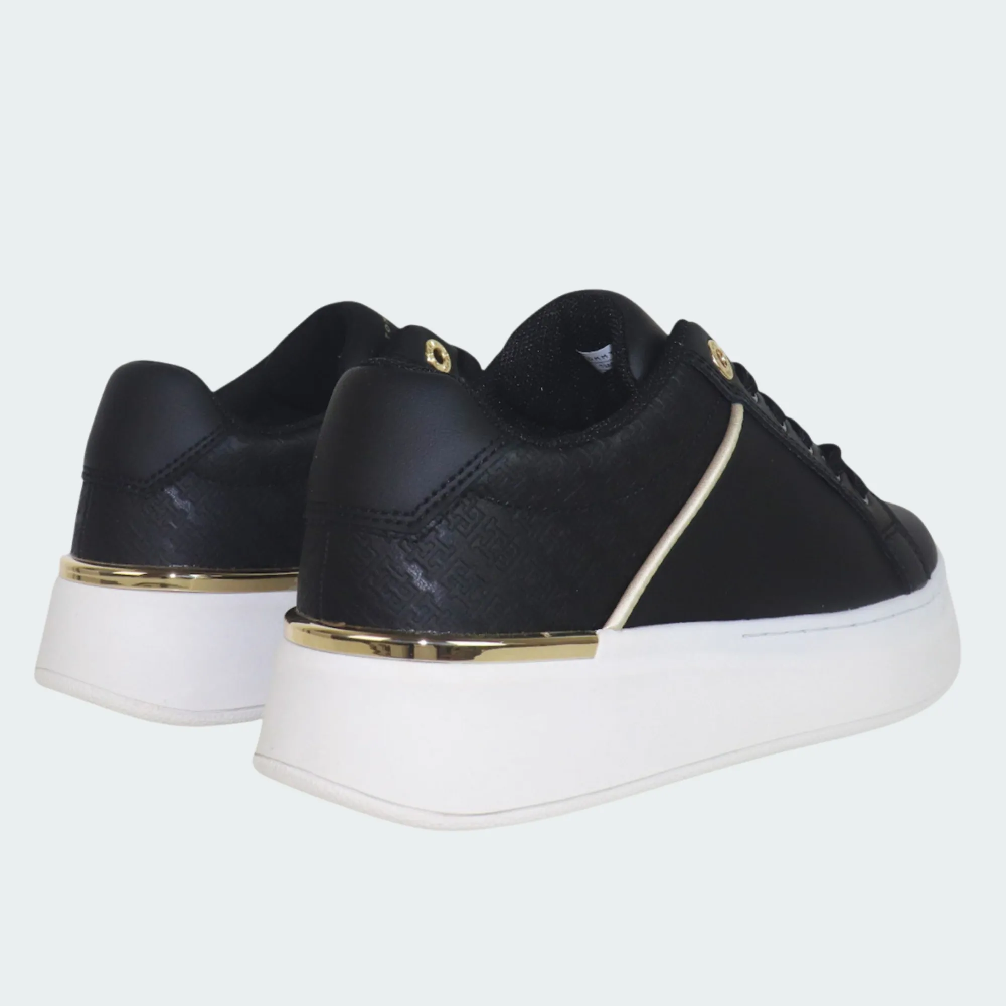 TOMMY HILFIGER LOW CUT LACE-UP SNEAKER
