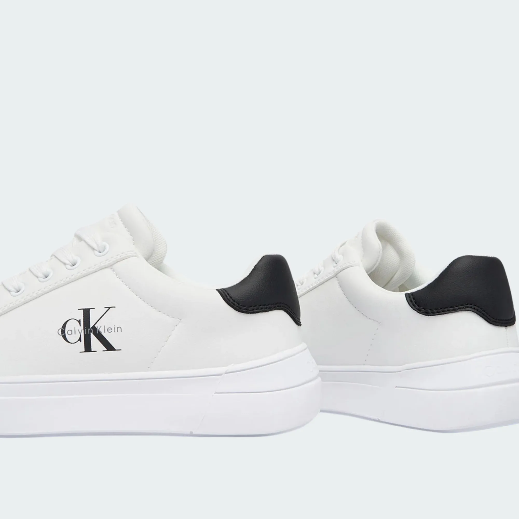 CALVIN KLEIN LOW CUT LACE-UP SNEAKER
