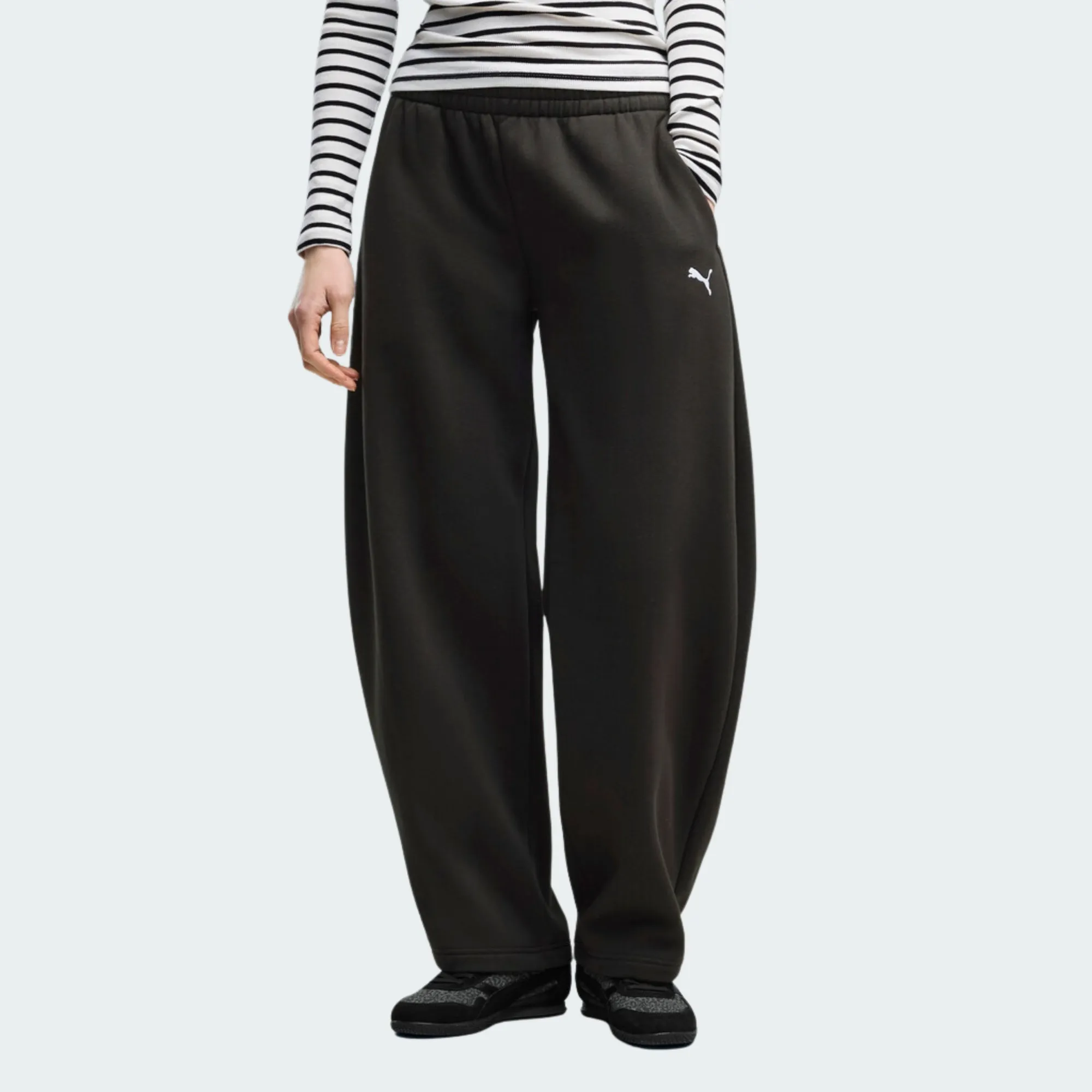 PUMA ESSENTIALS RELAXED BARREL LEG PANTS