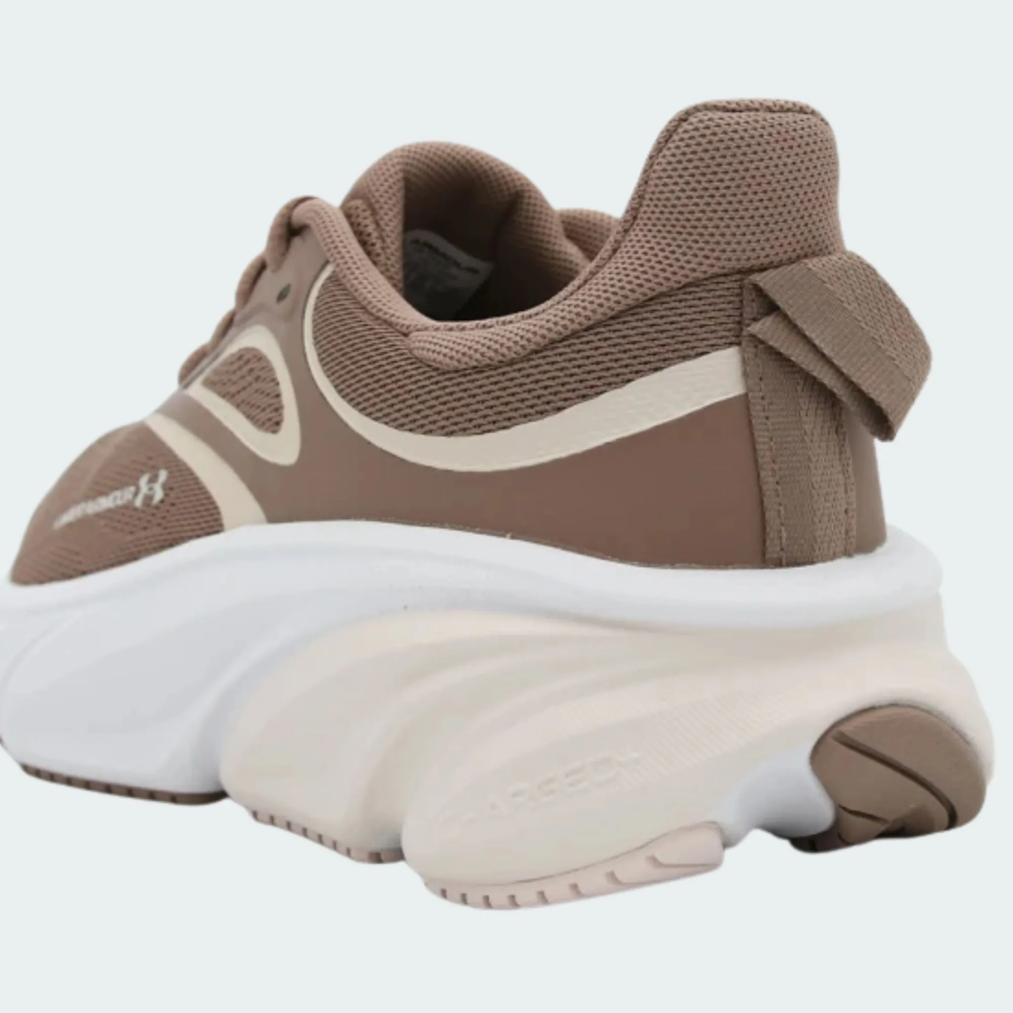 UNDER ARMOUR W ROGUE 6