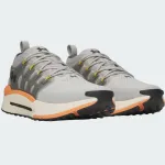 UNDER ARMOUR PHANTOM X