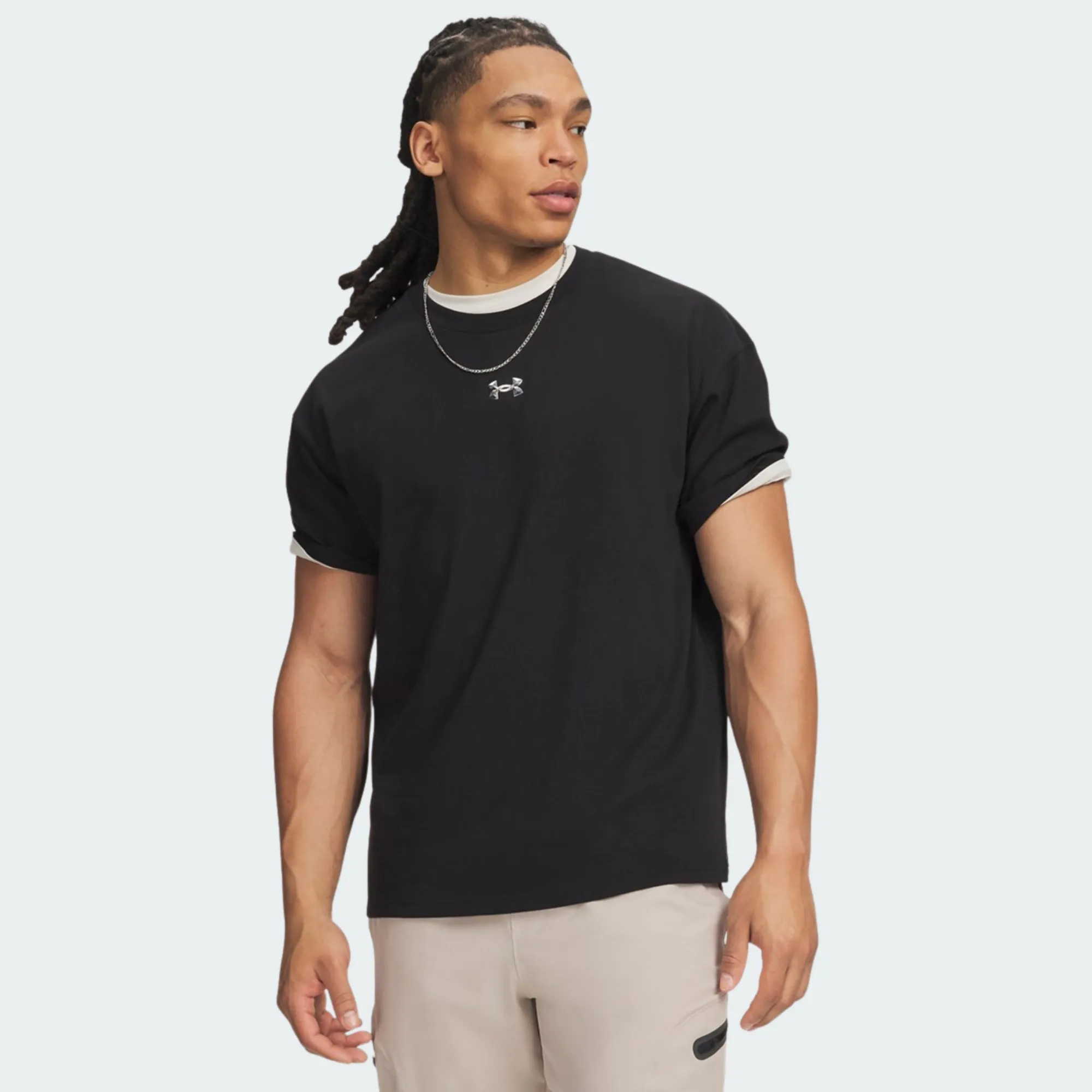 UNDER ARMOUR HWT METAL LOGO TEE