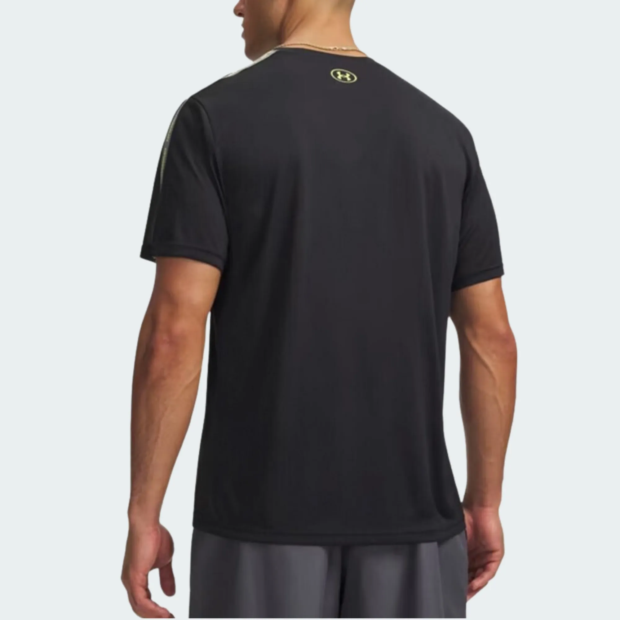 UNDER ARMOUR TECH TAPING TEE