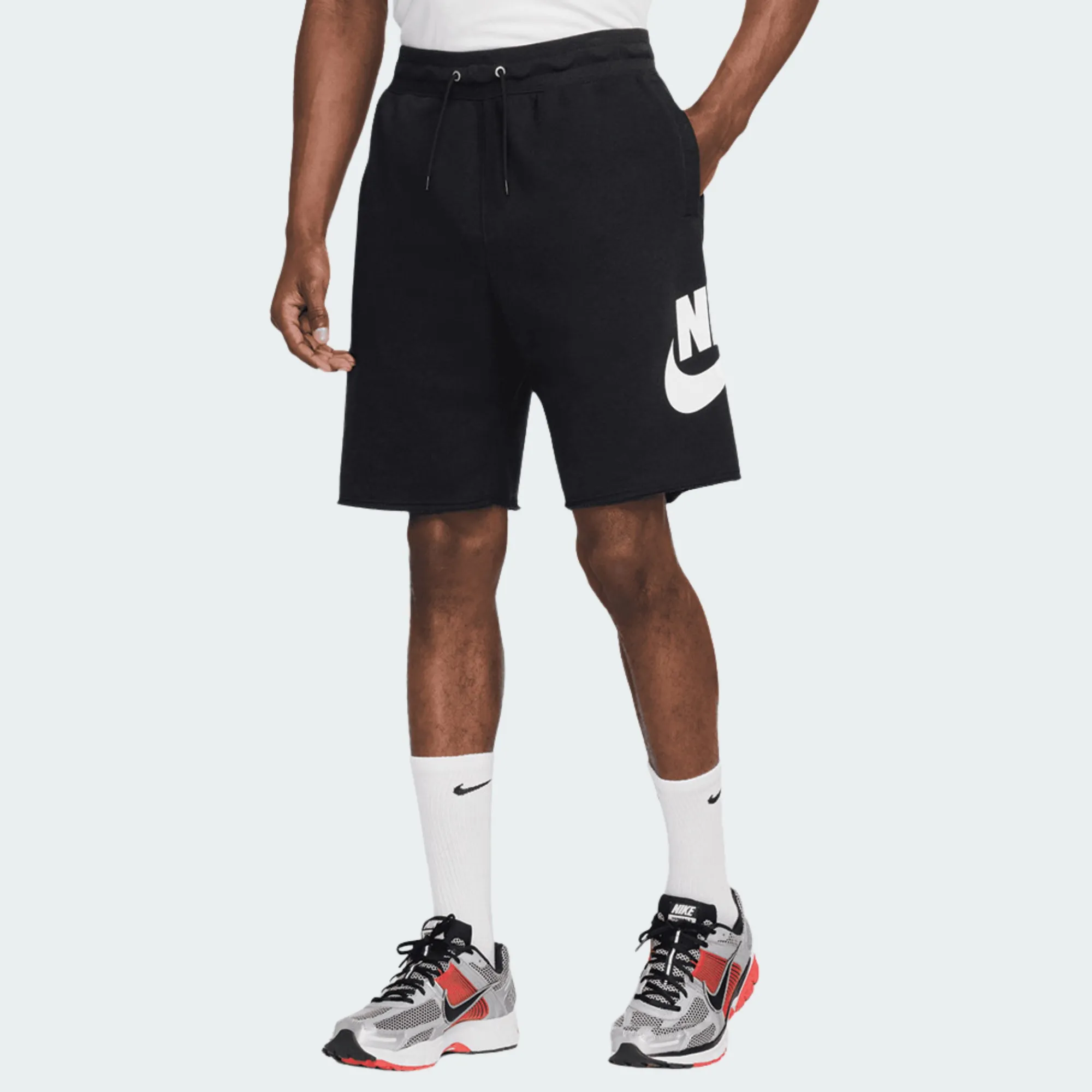 NIKE CLUB SHORTS