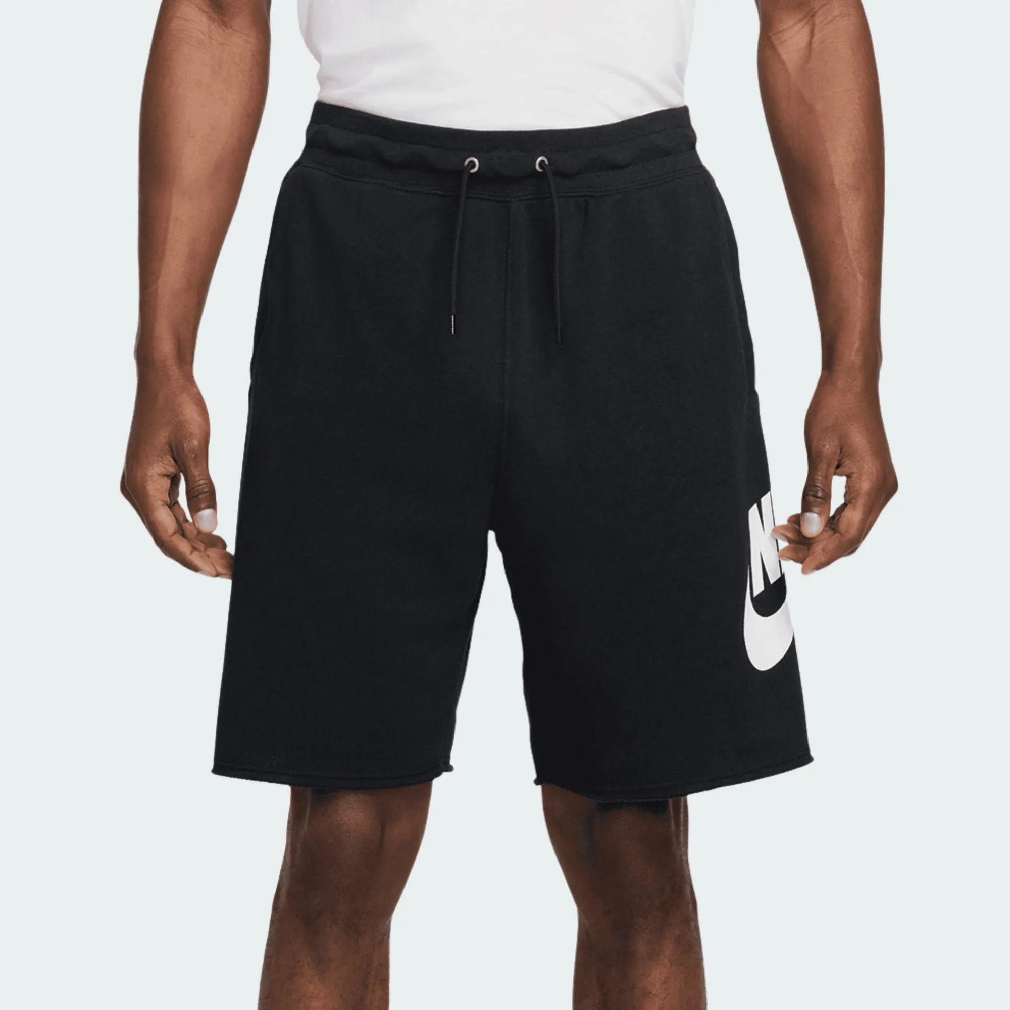 NIKE CLUB SHORTS