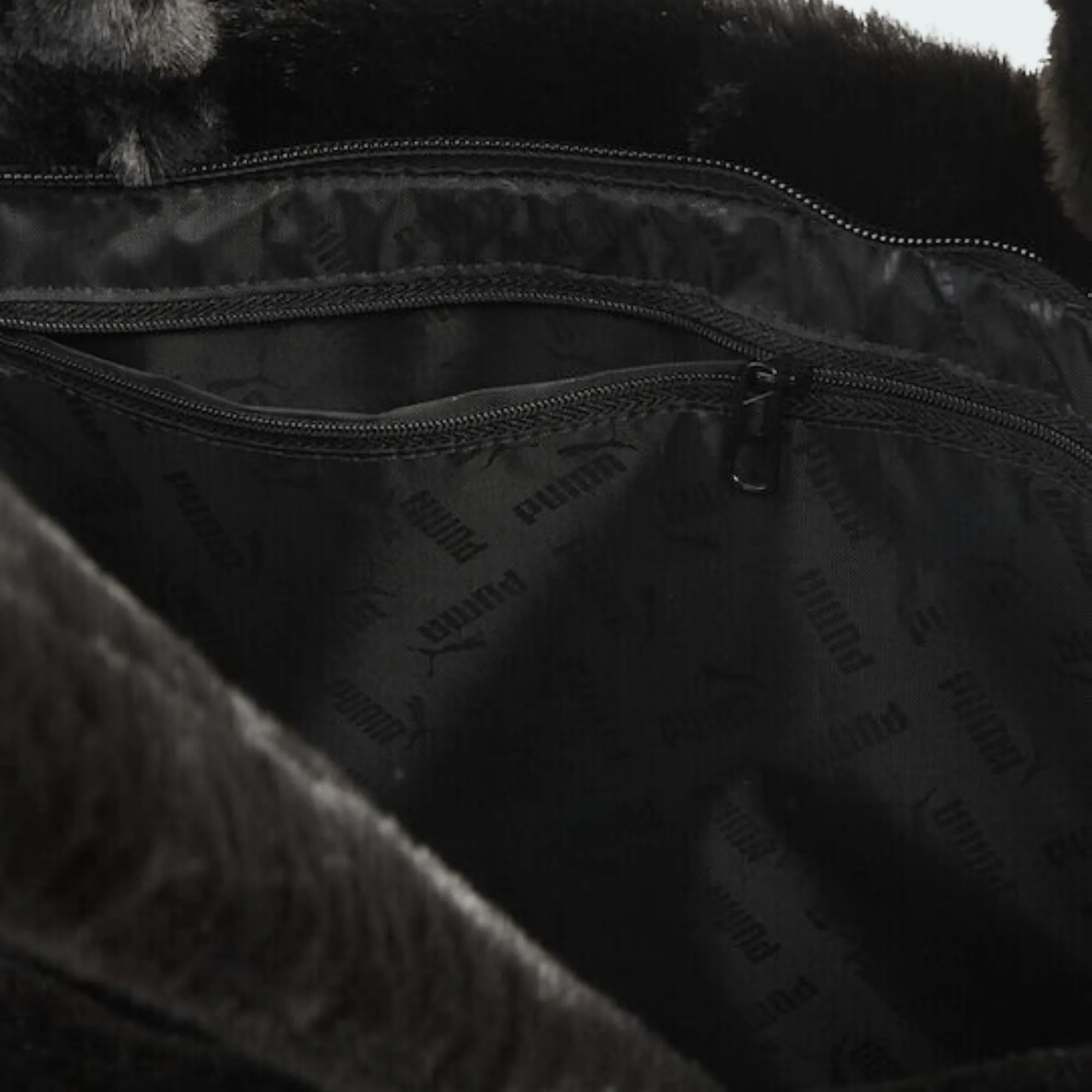 PUMA UP FUR SHOPPER