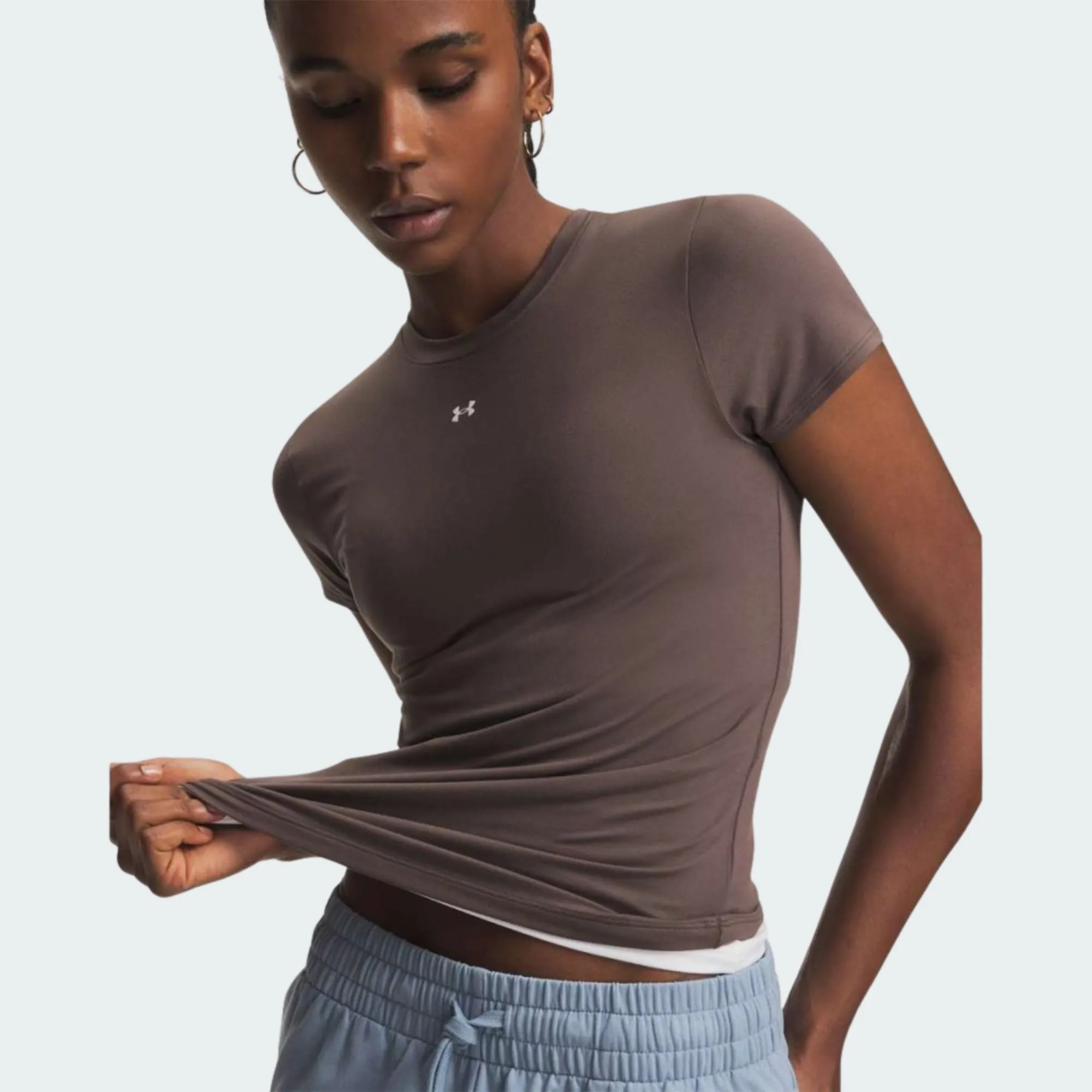 UNDER ARMOUR MOTION FITTED TEE