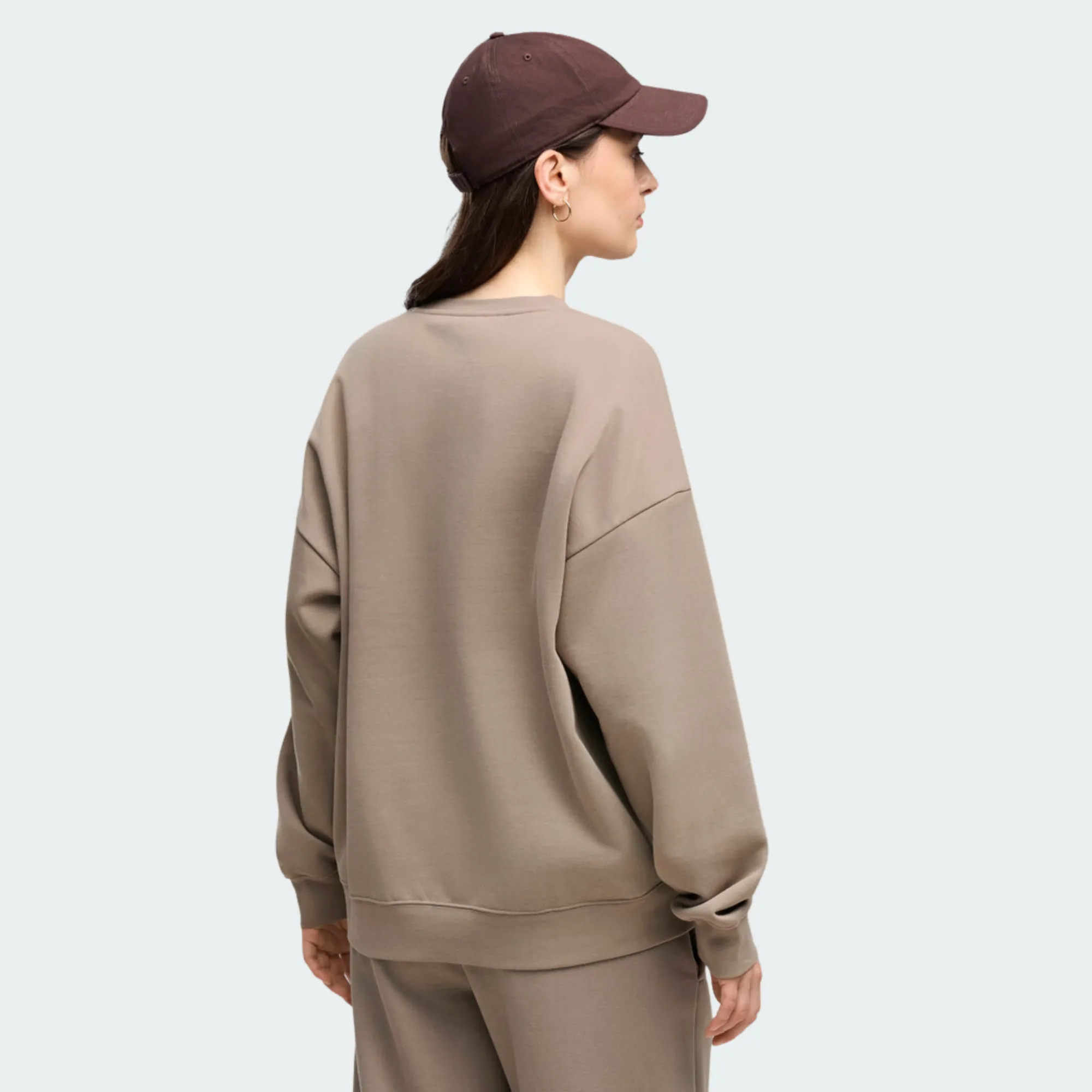 PUMA ESSENTIALS PUMA LOGO OVERSIZED CREW