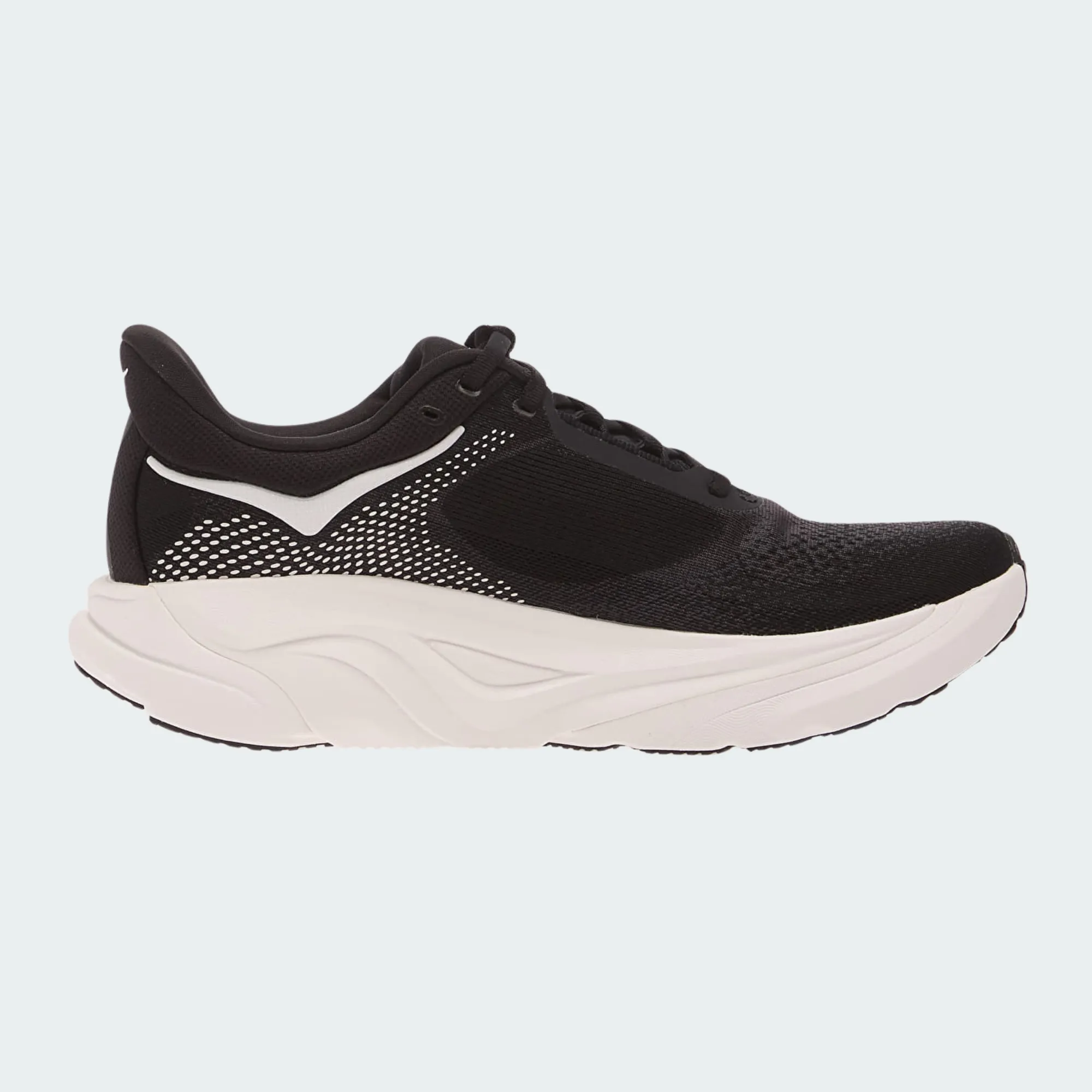 HOKA ARAHI 9