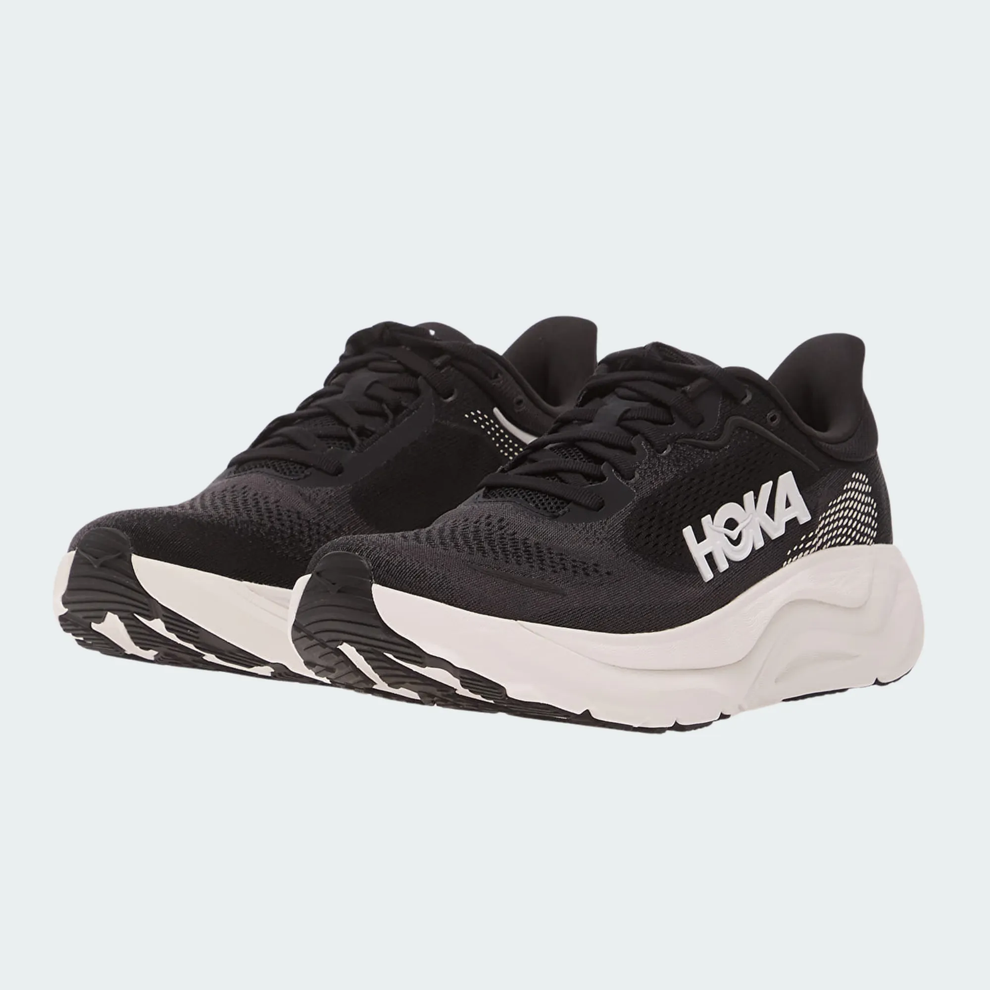 HOKA ARAHI 9
