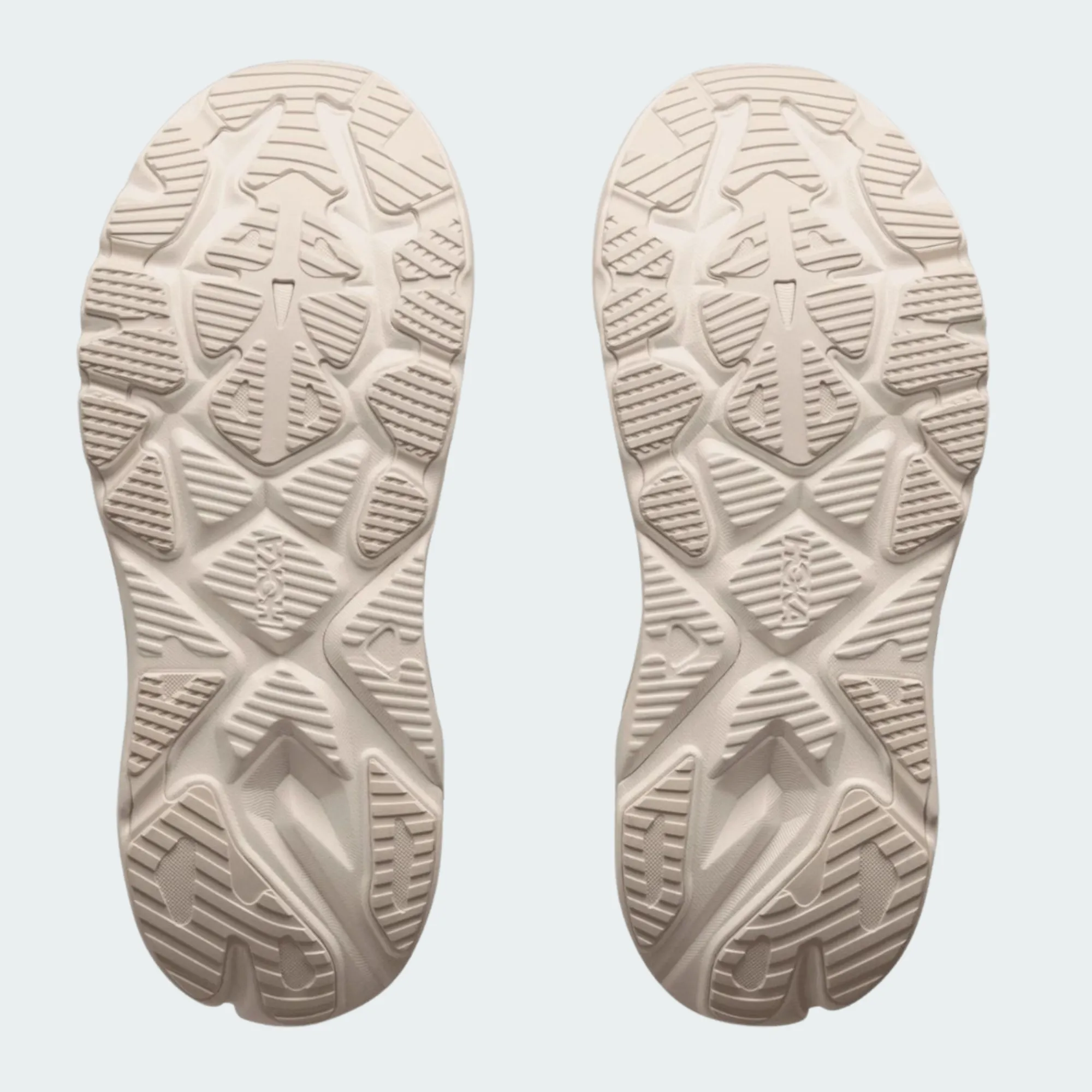HOKA ARAHI 9