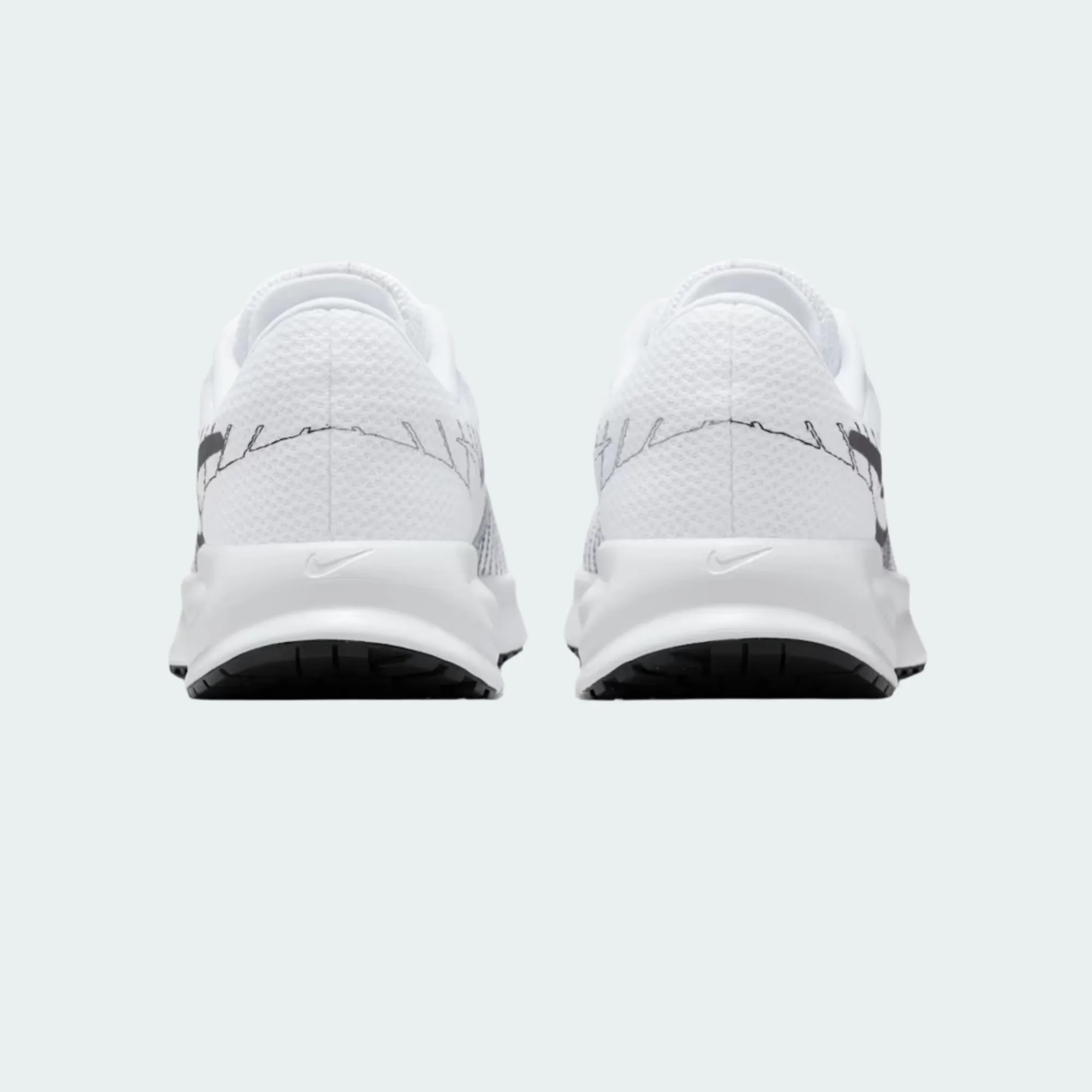 W NIKE RUN DEFY