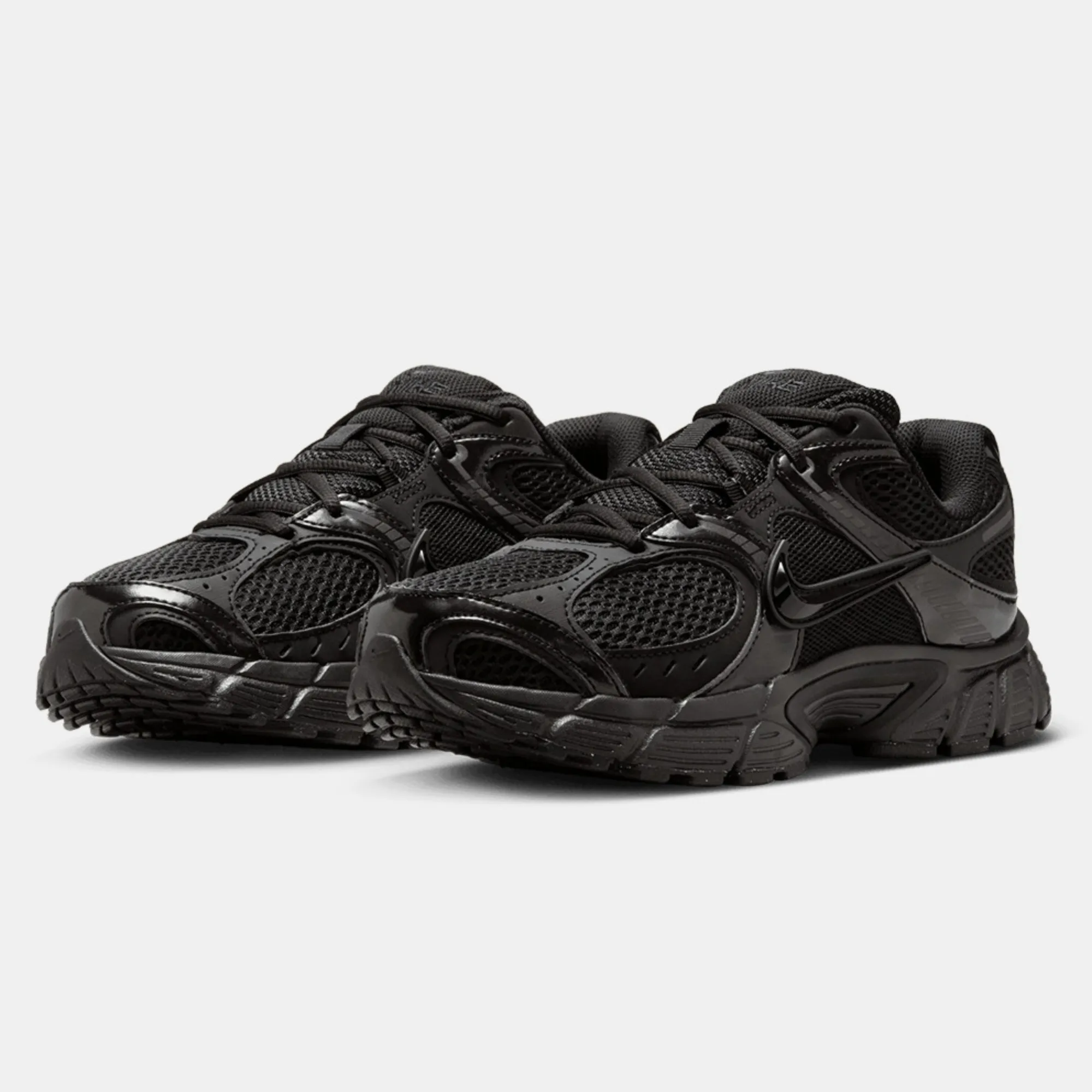 W NIKE V5 RNR