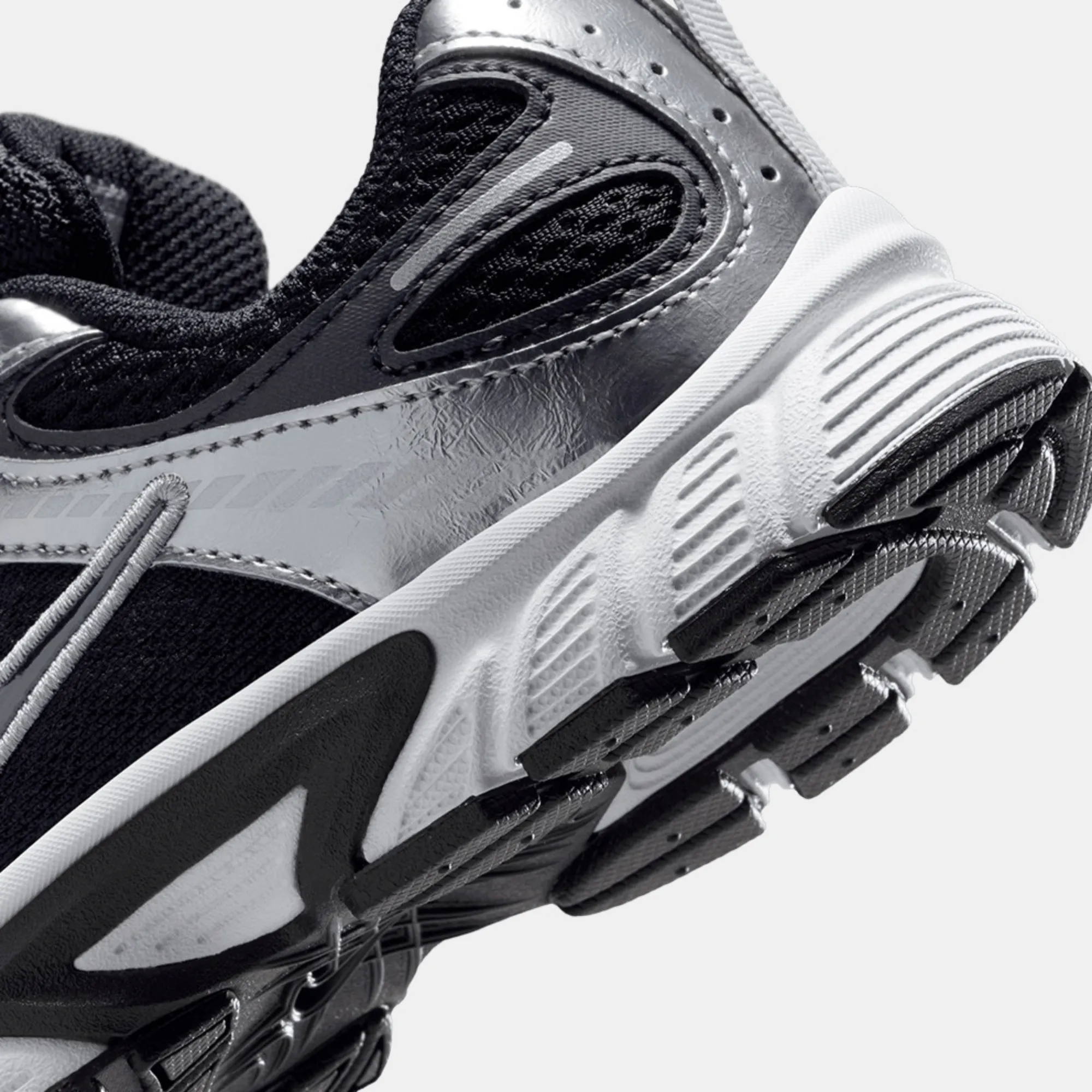 NIKE V5 RNR LACE BP