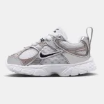 NIKE V5 RNR E BT