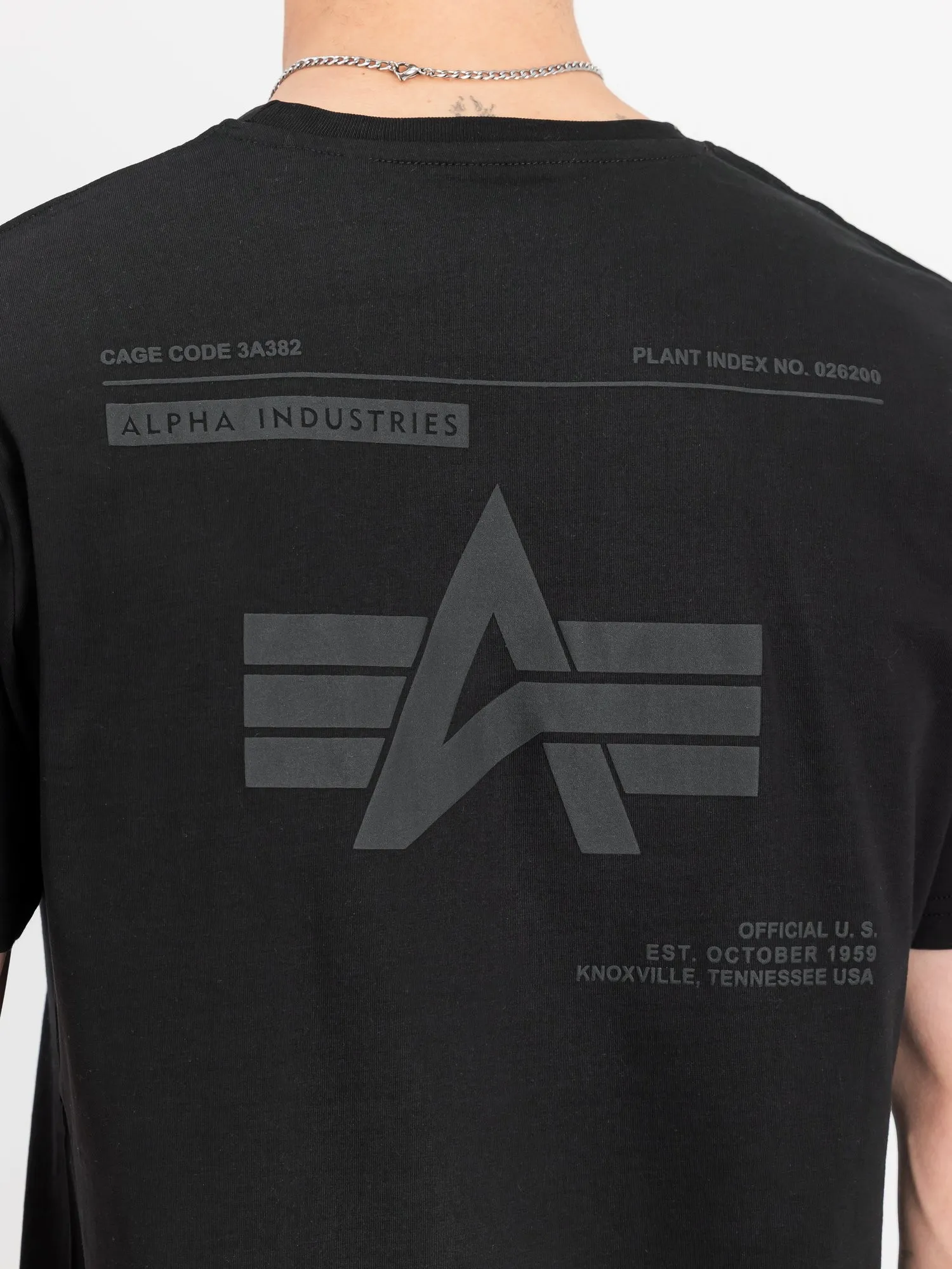 ALPHA INDUSTRIES LABEL BACKPRINT T-SHIRT