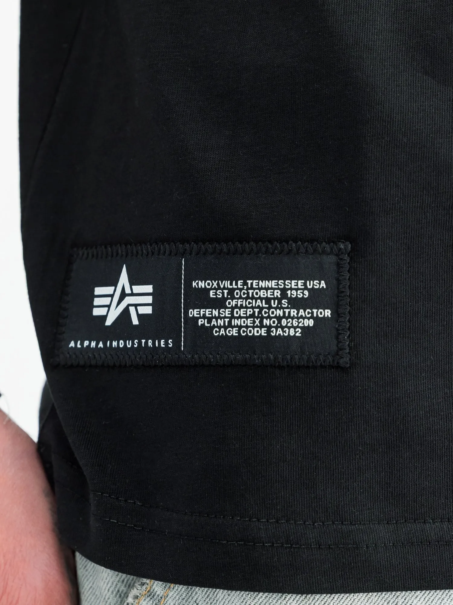 ALPHA INDUSTRIES LABEL BACKPRINT T-SHIRT