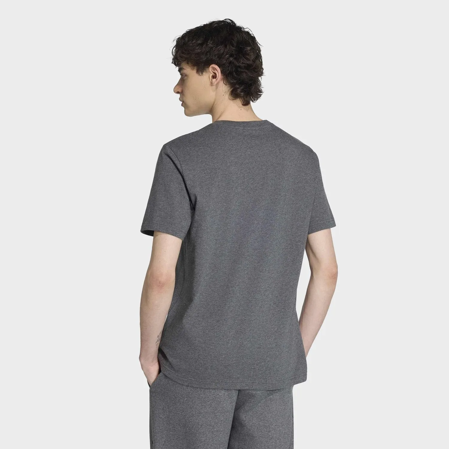 ADIDAS MENS CAMO EMBROYDERY LOGO TEE